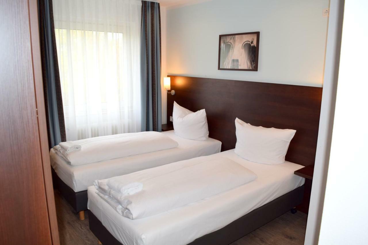 Trip Inn Budget Hotel Messe Fráncfort del Meno Exterior foto